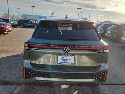 2026 Volkswagen Tiguan 2.0T SE R-Line Black