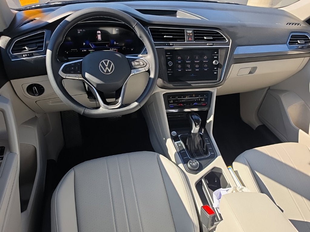 2023 Volkswagen Tiguan 2.0T SE