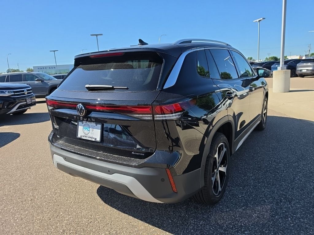 2026 Volkswagen Tiguan 2.0T SE