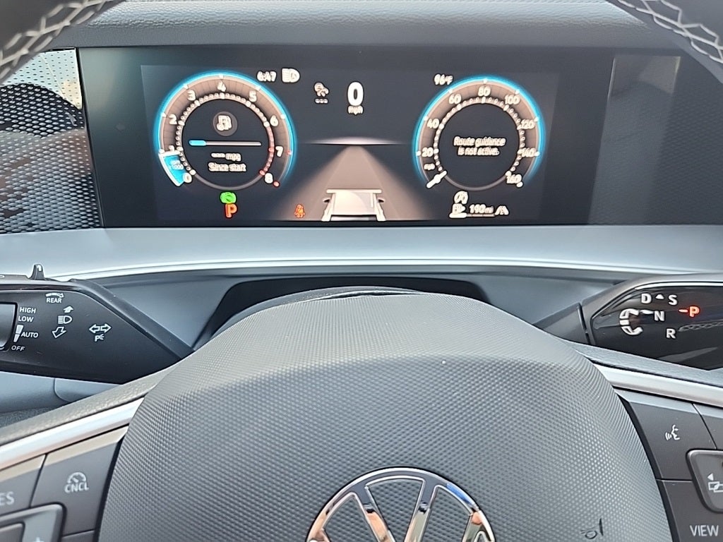 2025 Volkswagen Tiguan 2.0T SE