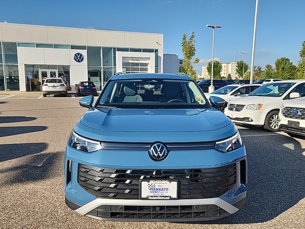 2025 Volkswagen Tiguan 2.0T SE