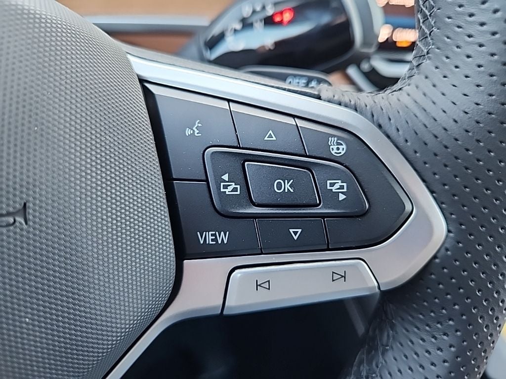 2026 Volkswagen Tiguan 2.0T SEL R-Line Turbo