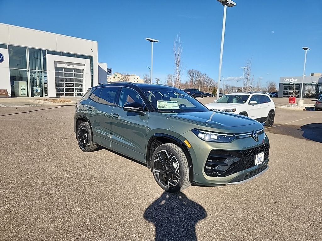 2026 Volkswagen Tiguan 2.0T SEL R-Line Turbo