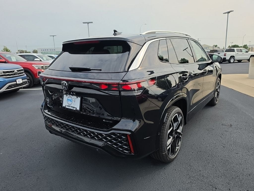 2026 Volkswagen Tiguan 2.0T SEL R-Line Turbo