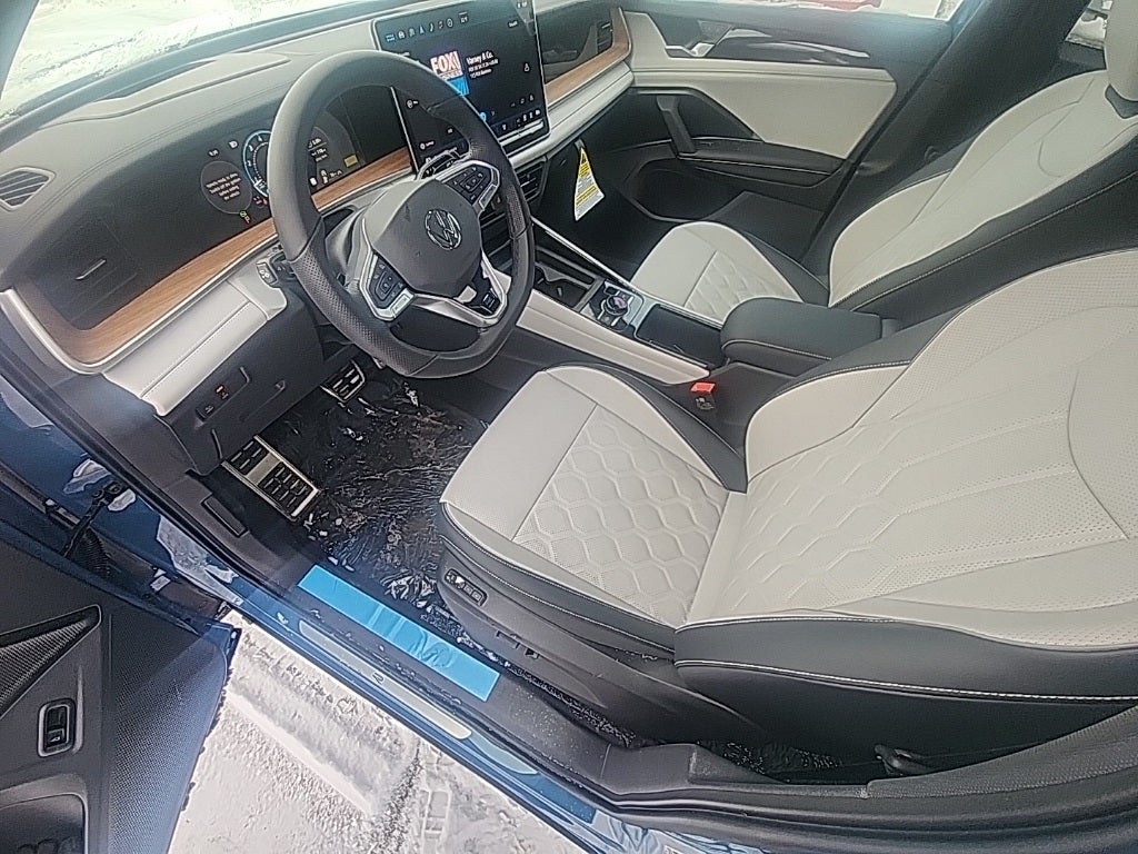 2026 Volkswagen Tiguan 2.0T SEL R-Line Turbo