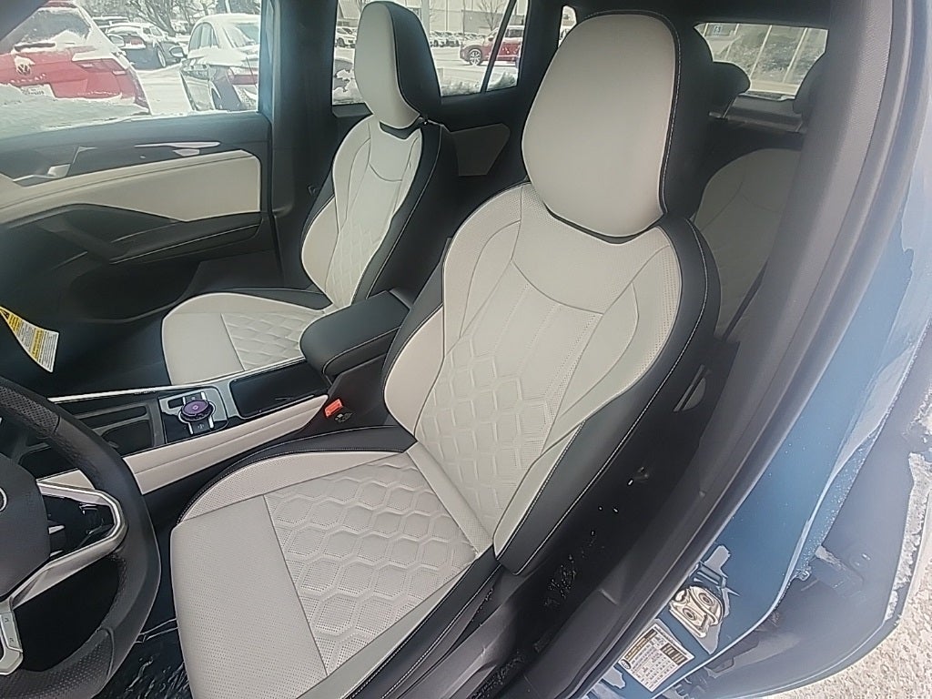 2026 Volkswagen Tiguan 2.0T SEL R-Line Turbo