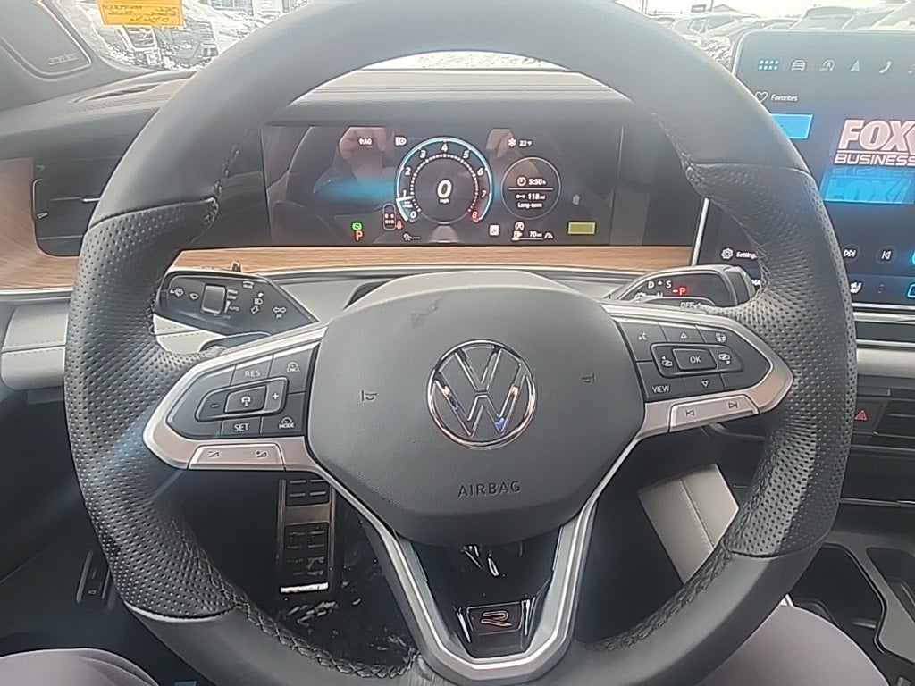 2026 Volkswagen Tiguan 2.0T SEL R-Line Turbo