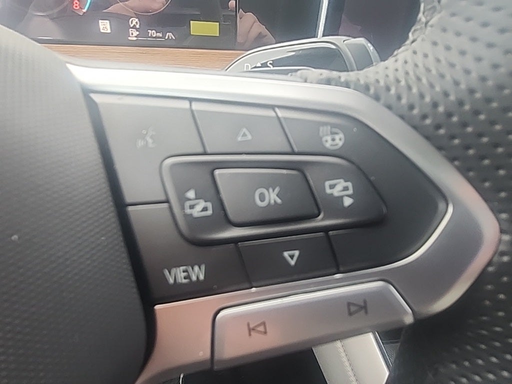 2026 Volkswagen Tiguan 2.0T SEL R-Line Turbo