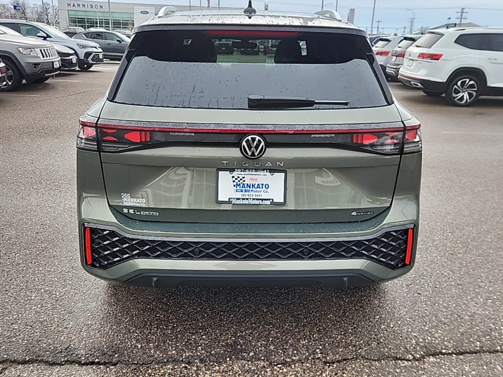 2026 Volkswagen Tiguan 2.0T SEL R-Line Turbo