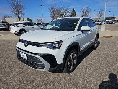 2025 Volkswagen Taos 1.5T SE