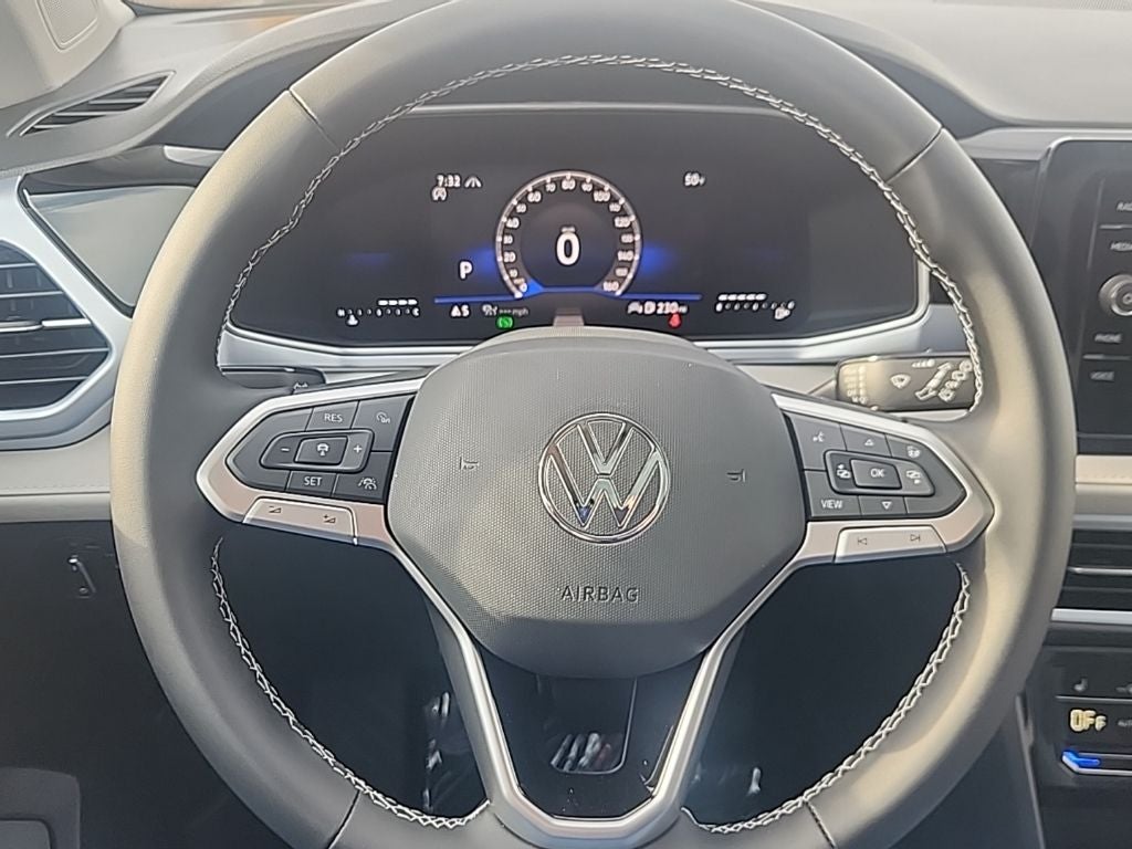 2026 Volkswagen Taos 1.5T SE