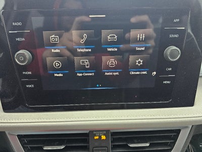 2025 Volkswagen Taos 1.5T SE