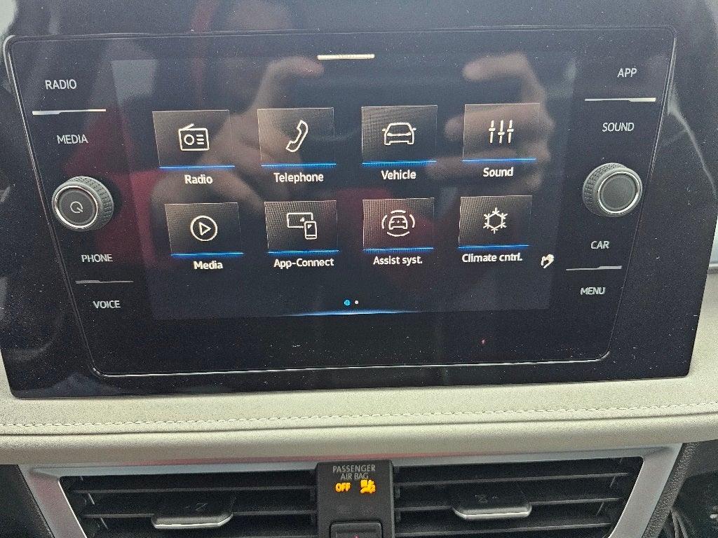 2025 Volkswagen Taos 1.5T SE