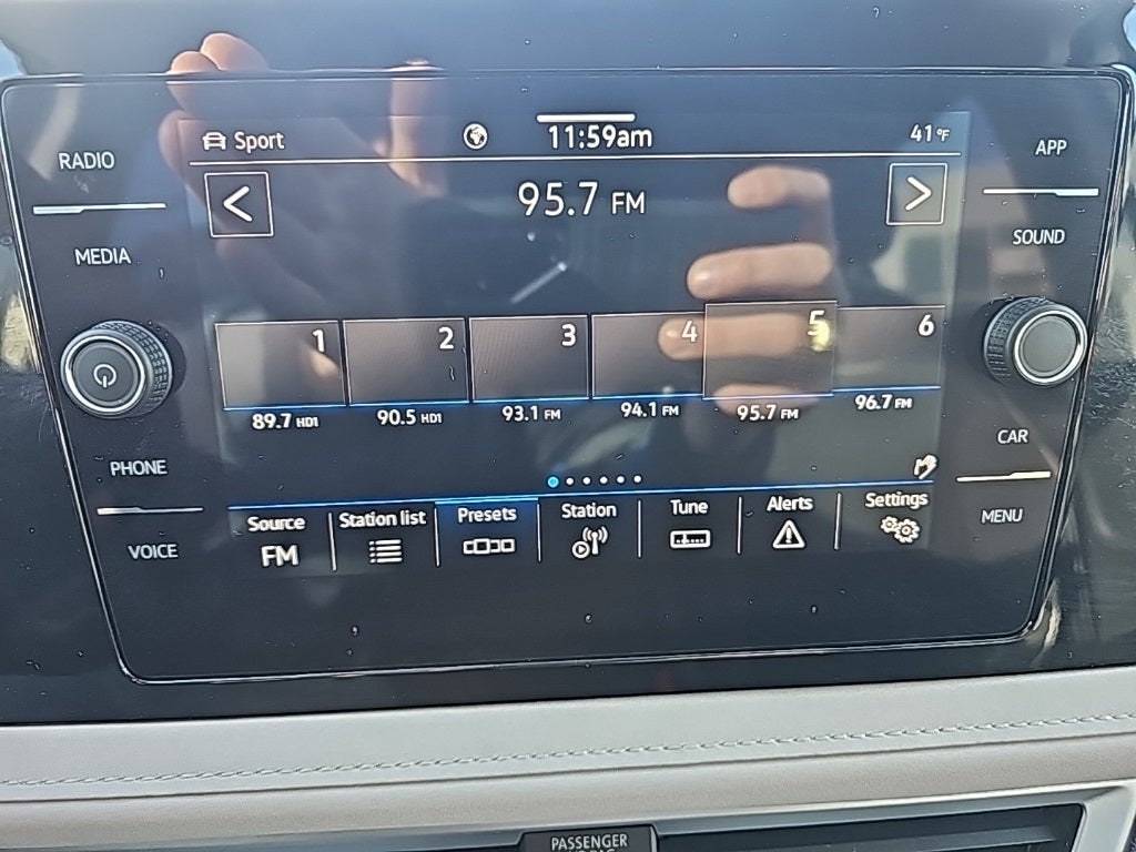 2025 Volkswagen Taos 1.5T SE