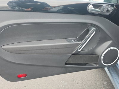 2019 Volkswagen Beetle Convertible 2.0T Final Edition SEL