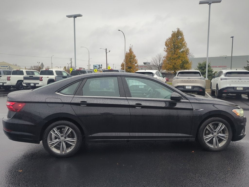 2020 Volkswagen Jetta R-Line