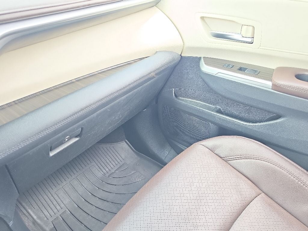 2021 Toyota Sienna Platinum 7 Passenger