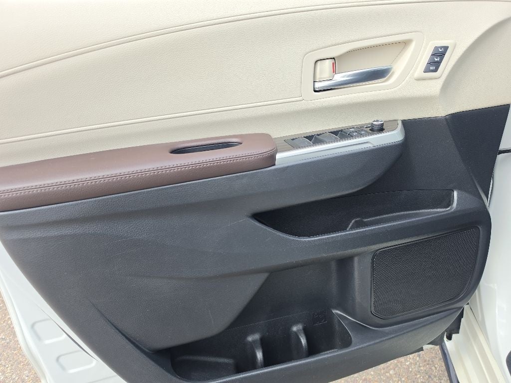 2021 Toyota Sienna Platinum 7 Passenger