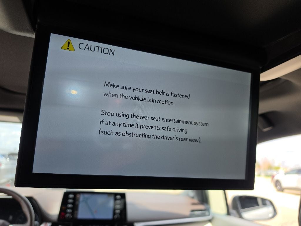2021 Toyota Sienna Platinum 7 Passenger