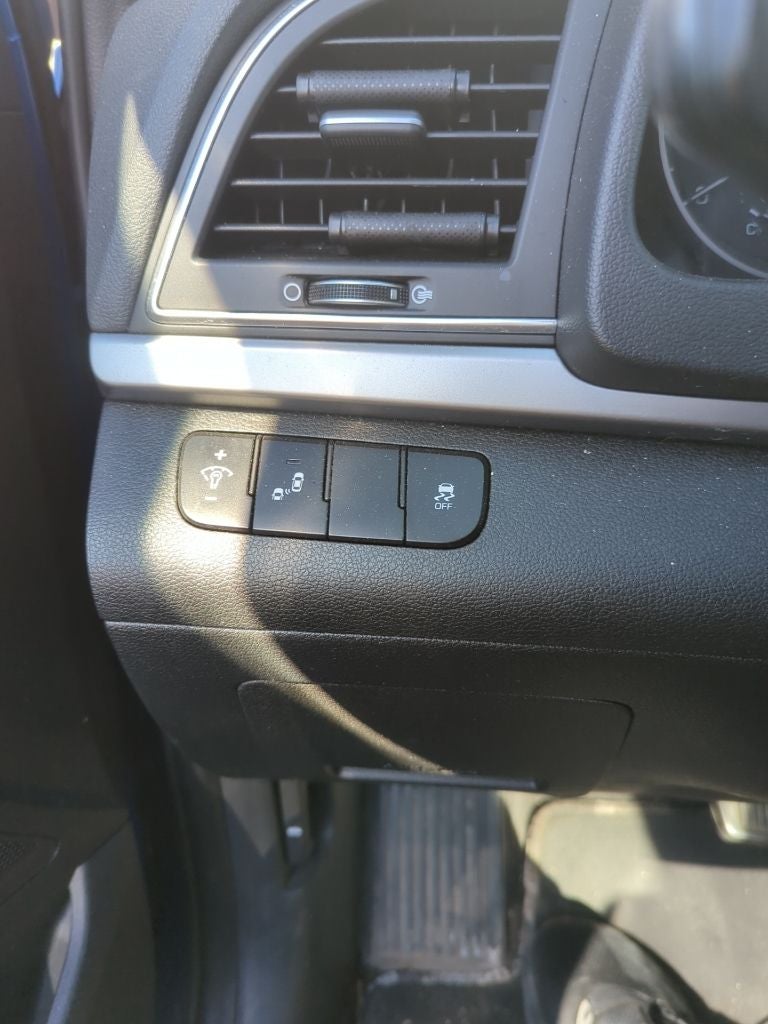 2017 Hyundai Elantra Value Edition