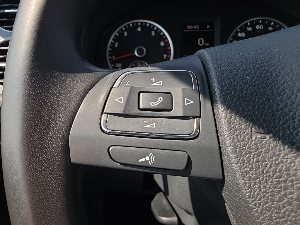2013 Volkswagen Tiguan S 4Motion