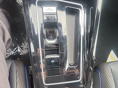 2026 Volkswagen Golf R 2.0T