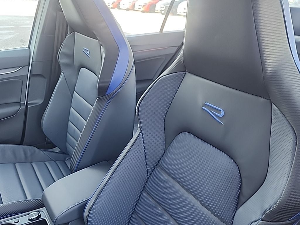 2026 Volkswagen Golf R 2.0T