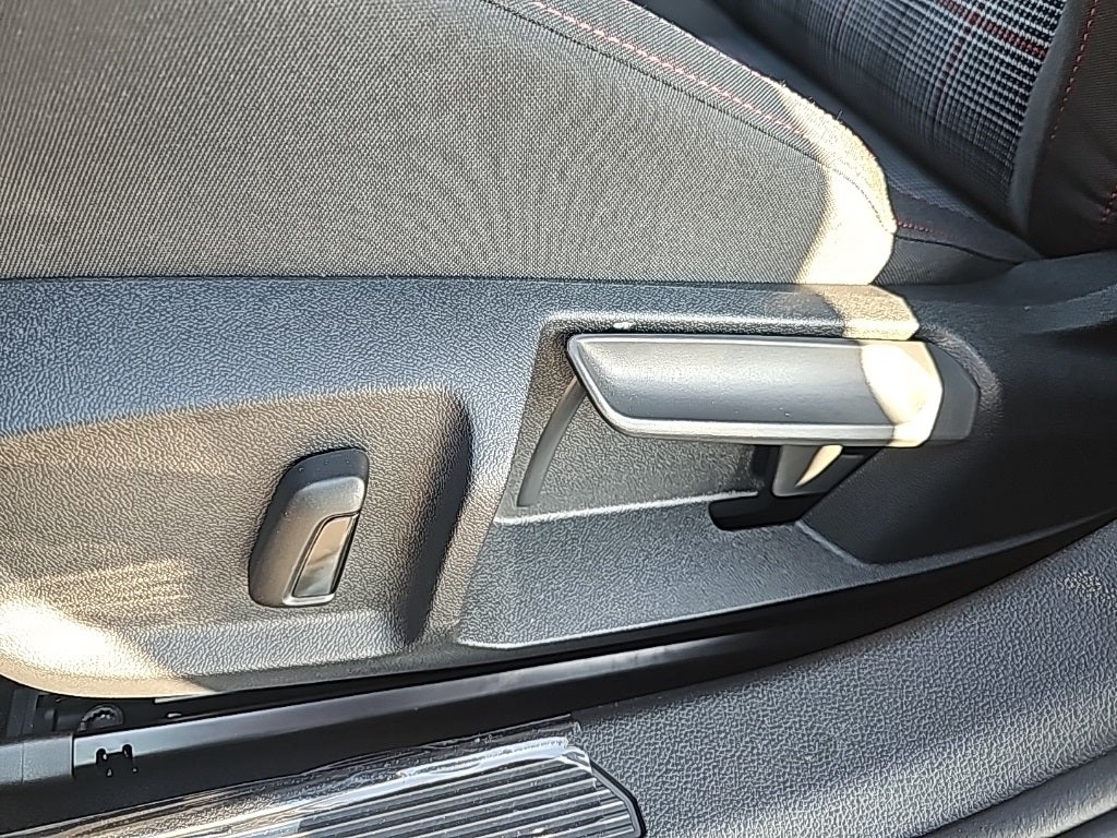 2025 Volkswagen Golf GTI 2.0T S