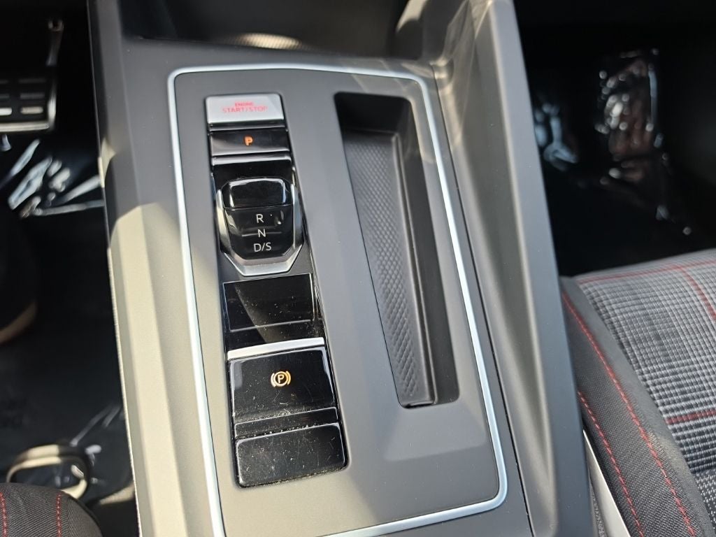 2022 Volkswagen Golf GTI 2.0T SE