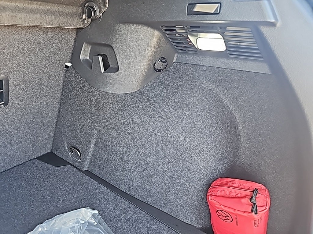 2025 Volkswagen Golf GTI 2.0T SE