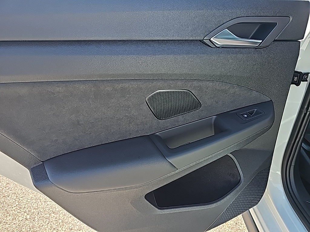 2025 Volkswagen Golf GTI 2.0T SE