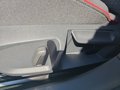 2025 Volkswagen Golf GTI 2.0T SE