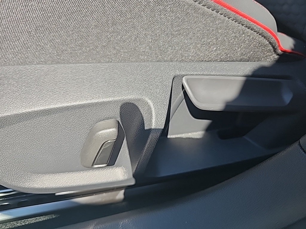 2025 Volkswagen Golf GTI 2.0T SE