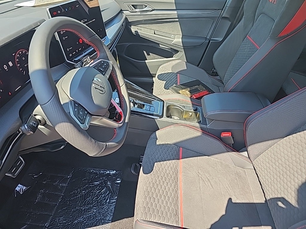 2025 Volkswagen Golf GTI 2.0T SE