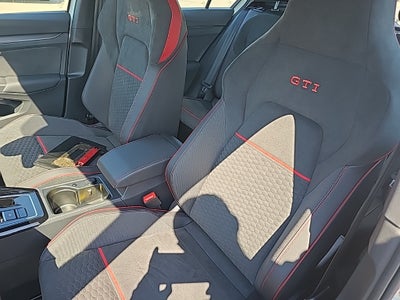 2025 Volkswagen Golf GTI 2.0T SE