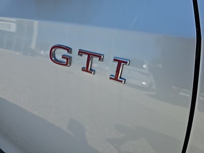 2025 Volkswagen Golf GTI 2.0T SE