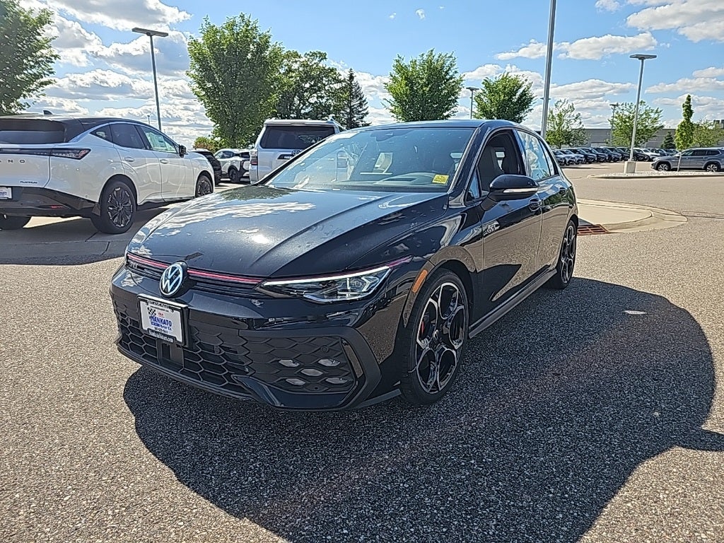 2025 Volkswagen Golf GTI Autobahn