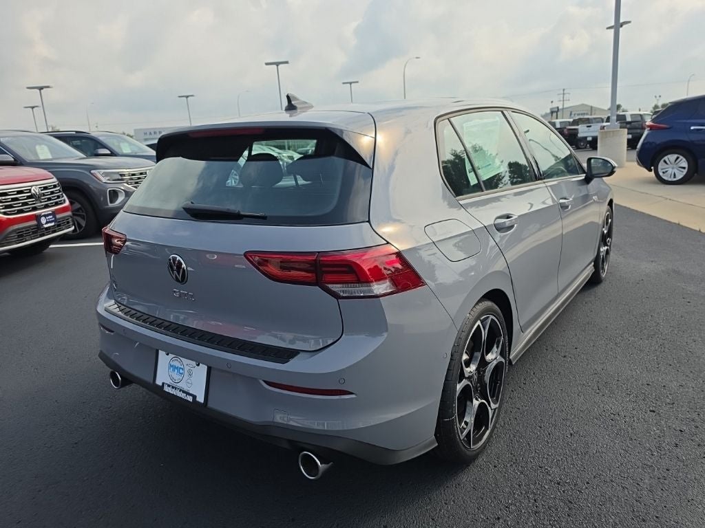 2026 Volkswagen Golf GTI Autobahn