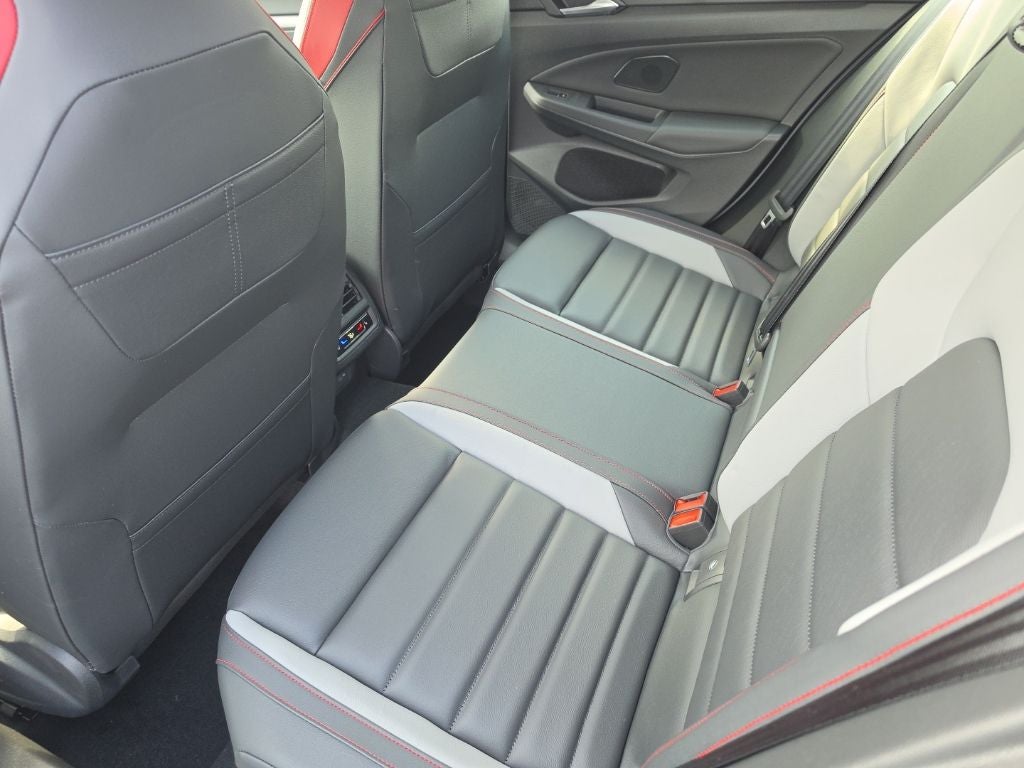 2026 Volkswagen Golf GTI Autobahn
